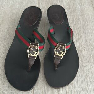 Gucci GG thong web sandal